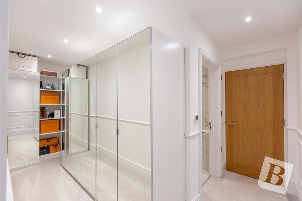 Dressing Area