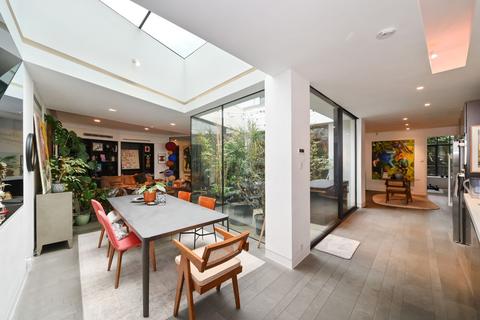 2 bedroom flat to rent, Frederick Close, W2