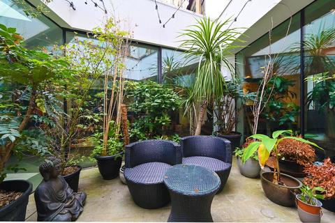 2 bedroom flat to rent, Frederick Close, W2