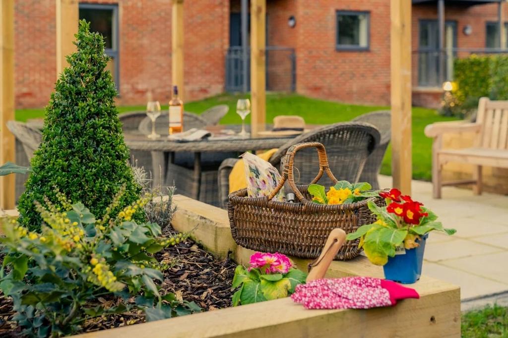 Shared gardens