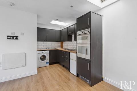1 bedroom detached house for sale, Maidenhead Road, Windsor