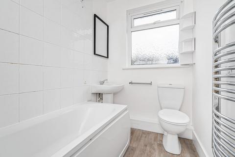 2 bedroom house for sale, Stainton Road, Enfield