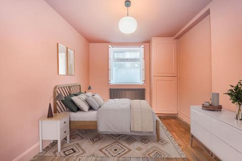 2 bedroom flat for sale, Hammersmith Grove, London W6