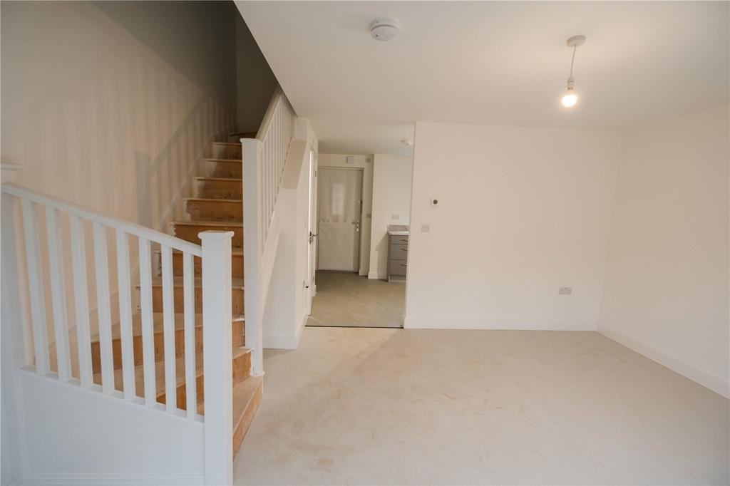 Living Room (3)
