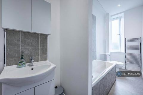 undefined, Wellshot Road, Glasgow, G32