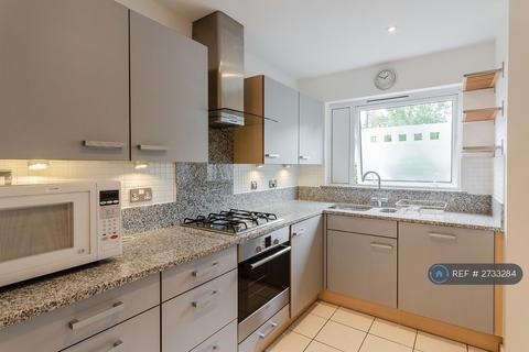 undefined, Holmes Close, London, SE22