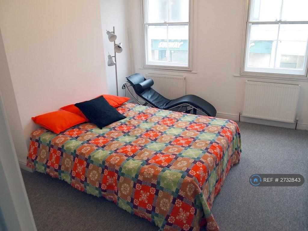 Large Double Bedroom