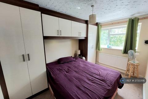 undefined, Attingham Hill, Milton Keynes, MK8