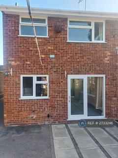 3 bedroom semi-detached house to rent, Wallfield Close, Tean, Stoke-On-Trent, ST10