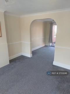 3 bedroom semi-detached house to rent, Wallfield Close, Tean, Stoke-On-Trent, ST10