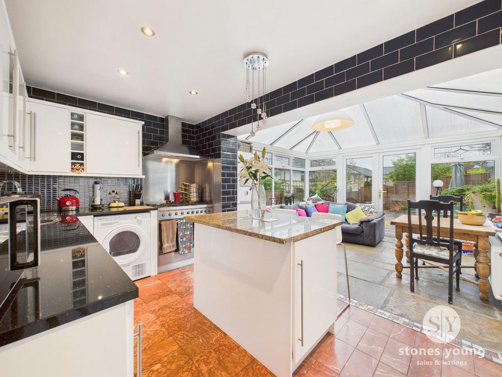 Breakfast Kitchen