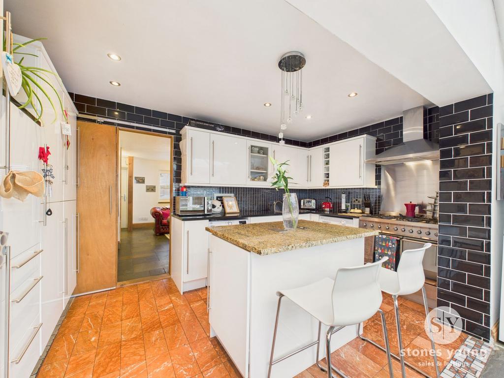 Breakfast Kitchen
