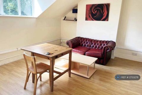 1 bedroom detached house to rent, Stirling Road, Birmingham, B16