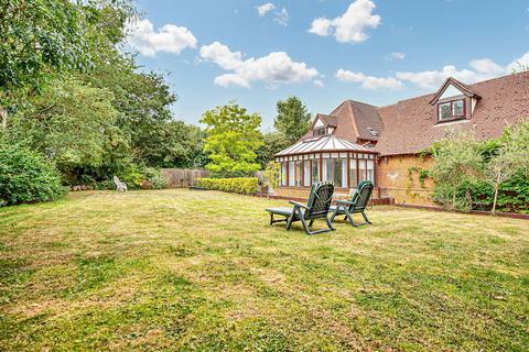 5 bedroom detached house for sale, Salden Close, Milton Keynes MK5
