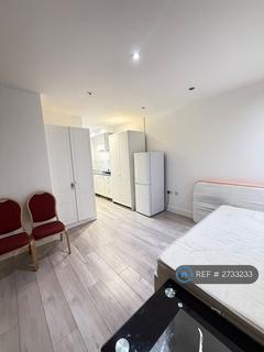 Studio to rent, Hounslow, Hounslow, TW4
