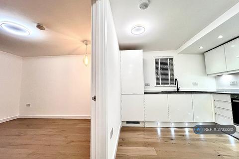 1 bedroom flat to rent, Neptune Walk, Erith, DA8