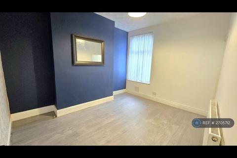 3 bedroom terraced house to rent, Beechdene Road, Liverpool, L4