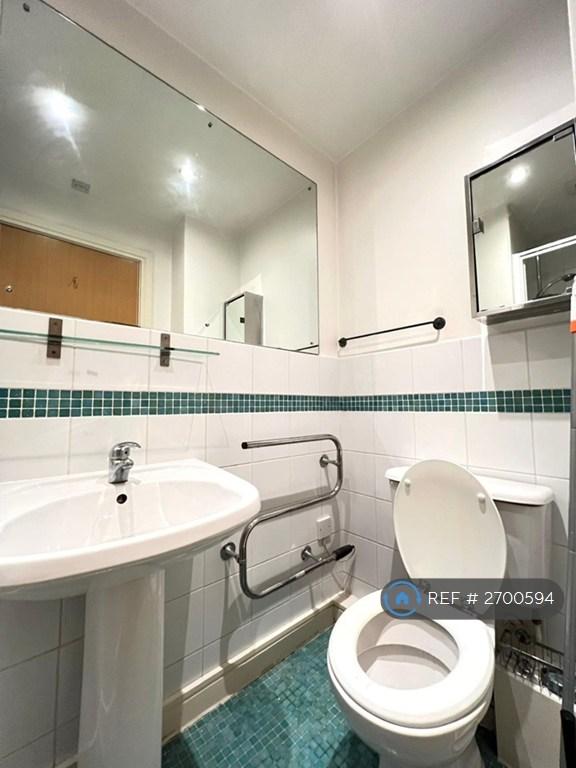 Ensuite Bathroom