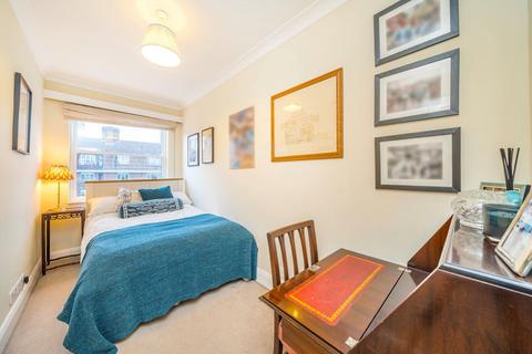 2 bedroom flat for sale, St. Georges Square, London SW1V