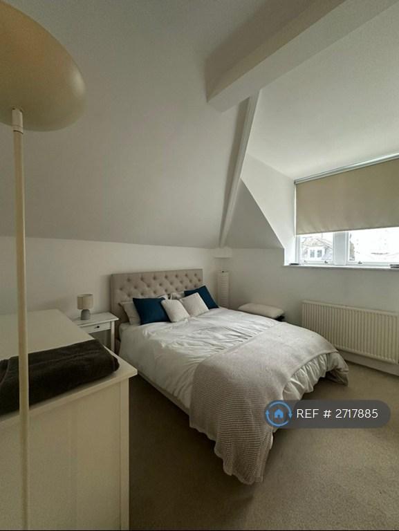 Bedroom2