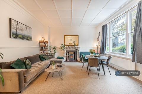 2 bedroom flat to rent, London, London, W14