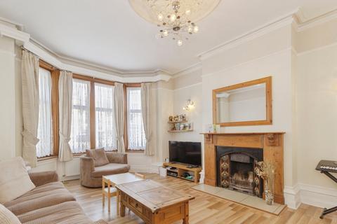 6 bedroom terraced house for sale, Evington Road, Leicester LE2