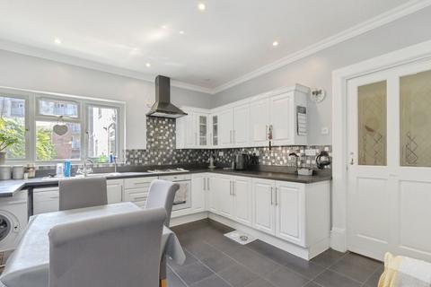 6 bedroom terraced house for sale, Evington Road, Leicester LE2