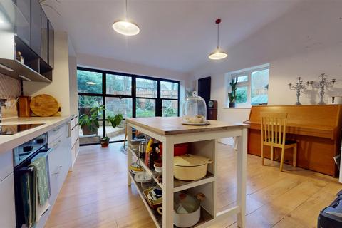 undefined, Coppin Lane, Milton Keynes MK13