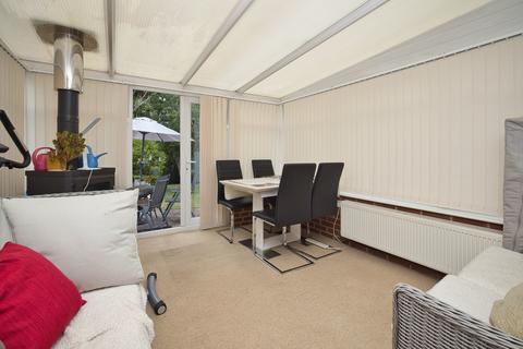 2 bedroom bungalow for sale, Rydal Avenue, Ramsgate, Kent, CT11