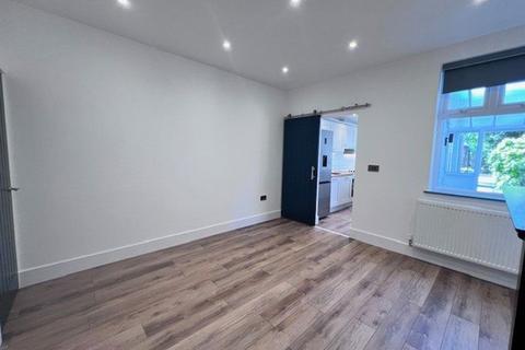 undefined, Granville Avenue, Long Eaton, NG10 4HA