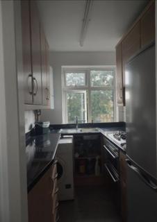 2 bedroom flat to rent, Mayfield Road, Enfield, Greater London, EN3