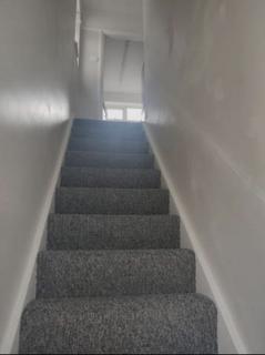 2 bedroom flat to rent, Mayfield Road, Enfield, Greater London, EN3
