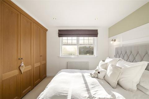 undefined, Coates Avenue, London, SW18