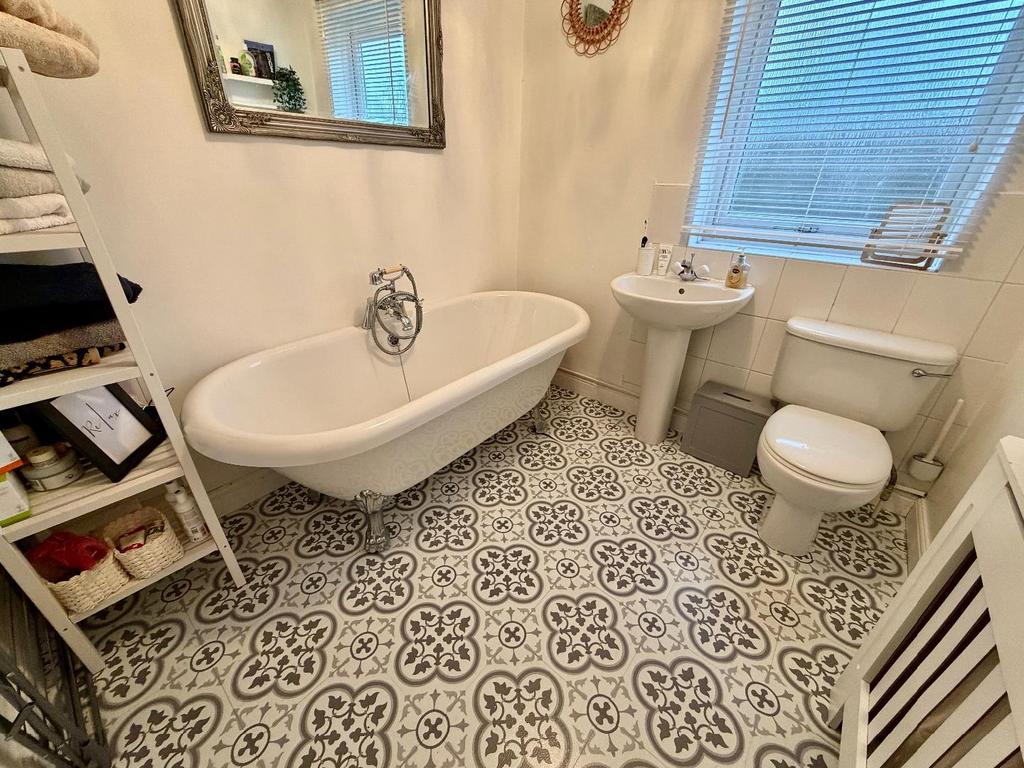 Bathroom/w.c.