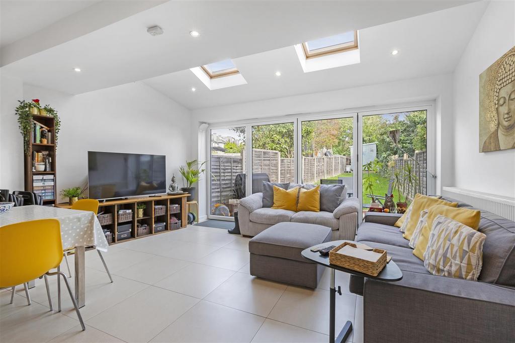 CHURSTON DRIVE.jpg