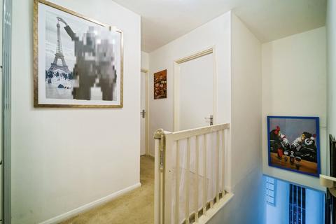 2 bedroom maisonette for sale, Crane Lodge Road, Hounslow TW5