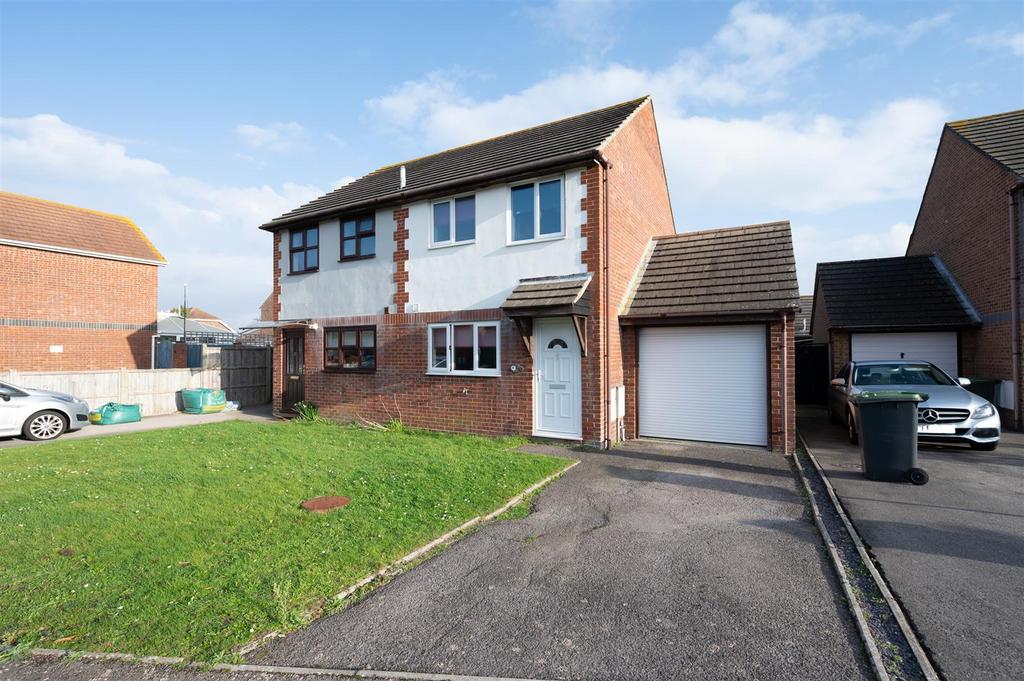 33 Kingfisher Close 25 19.jpg