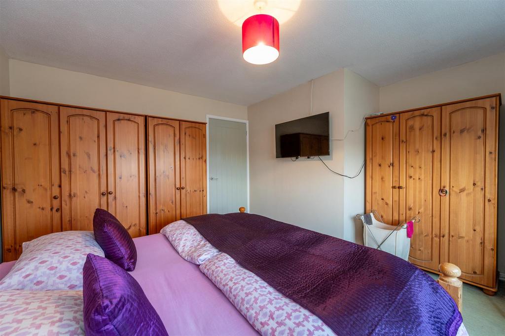 33 Kingfisher Close 25 11.jpg