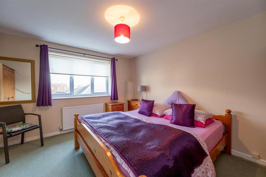 33 Kingfisher Close 25 9.jpg