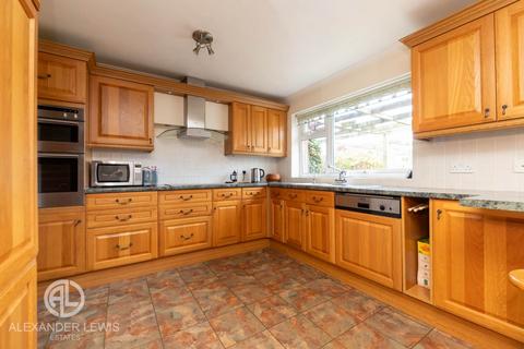 undefined, Earlsmead, Letchworth Garden City, SG6 3UE