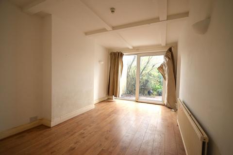 undefined, Northwick Avenue, Kenton, HA3