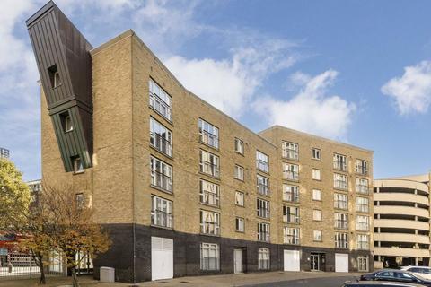 1 bedroom flat to rent, Westferry Road, London E14