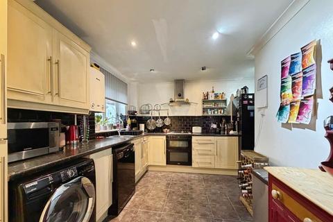 3 bedroom terraced house for sale, Cauldham Close, Capel-le-ferne