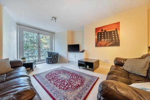 3 bedroom flat for sale, The Glebe, Blackheath, London, SE3