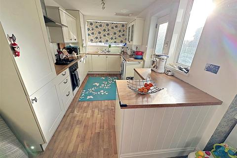 3 bedroom terraced house for sale, Baroness Road, Grimsby, N.E. Lincs, DN34 4DP