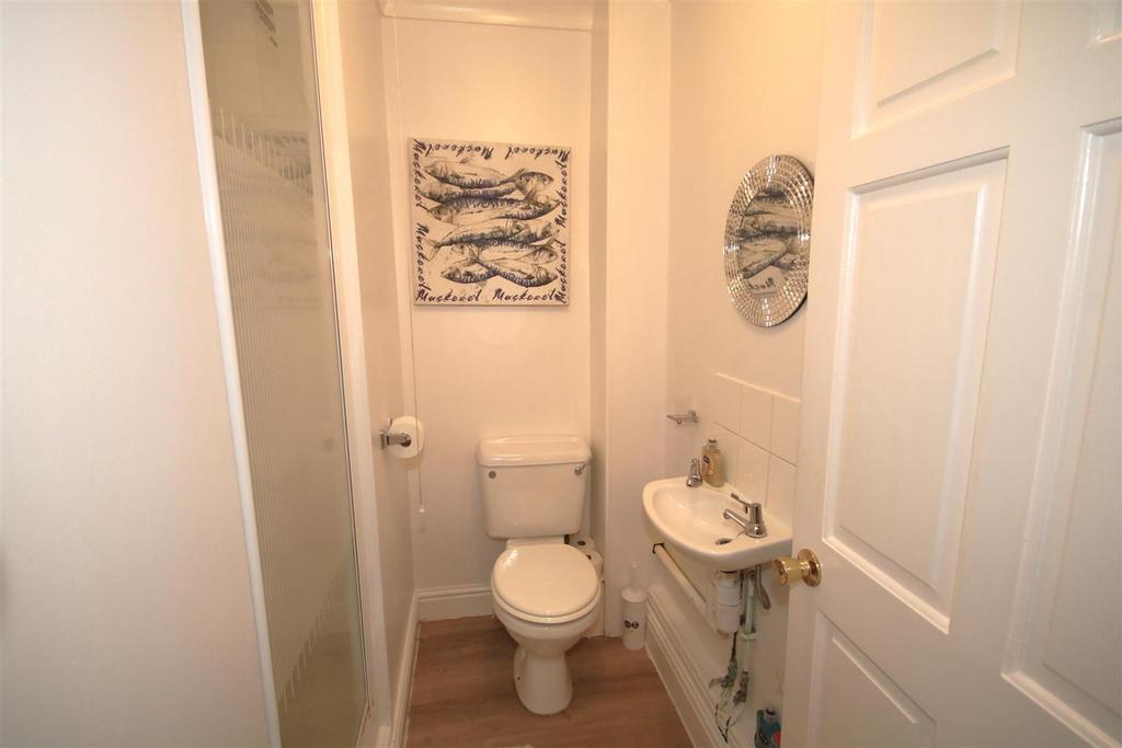 Shower Room.JPG