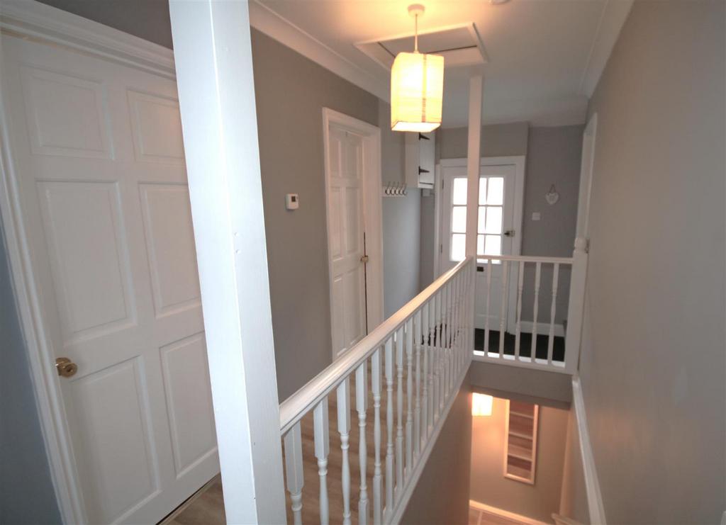 Hall b.JPG
