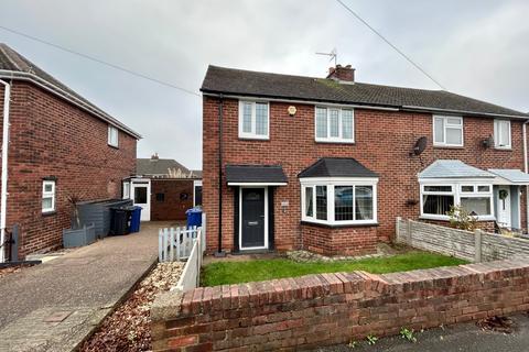 3 bedroom semi-detached house to rent, Schofield Road, Darfield, Barnsley, S73