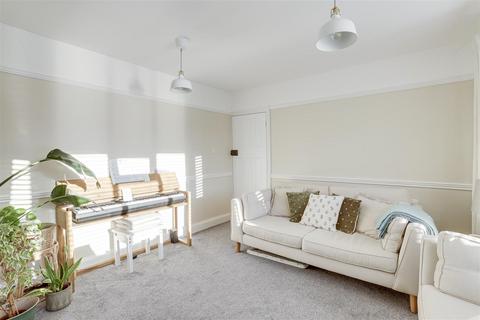 3 bedroom detached house for sale, Station Road, Long Eaton NG10