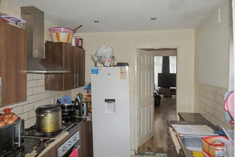 undefined, LIVERPOOL L4